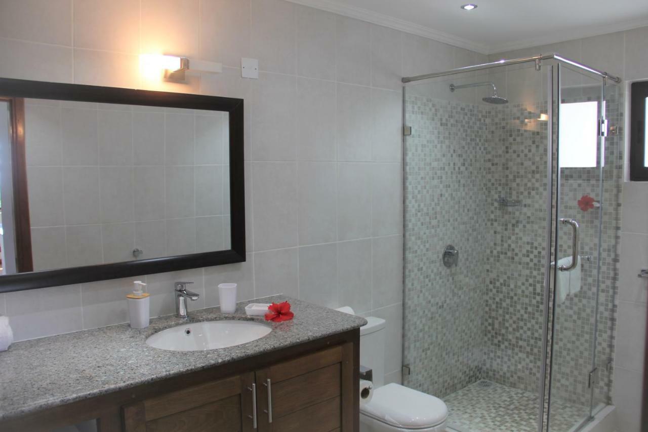 Island Cove Apartment วิกตอเรีย ภายนอก รูปภาพ
