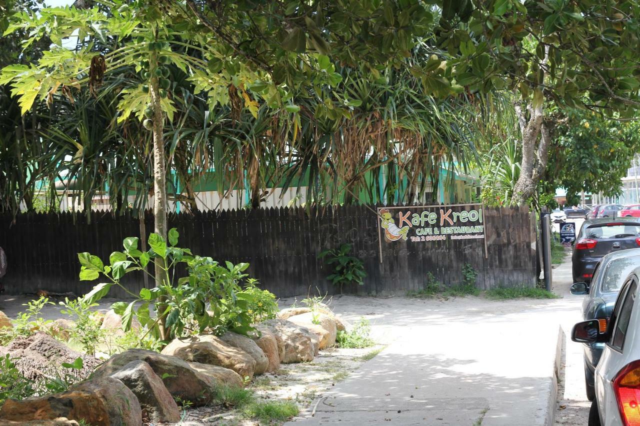 Island Cove Apartment วิกตอเรีย ภายนอก รูปภาพ